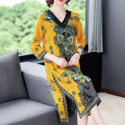 AHM fls0808大码V领仿真丝连衣裙 商品图0