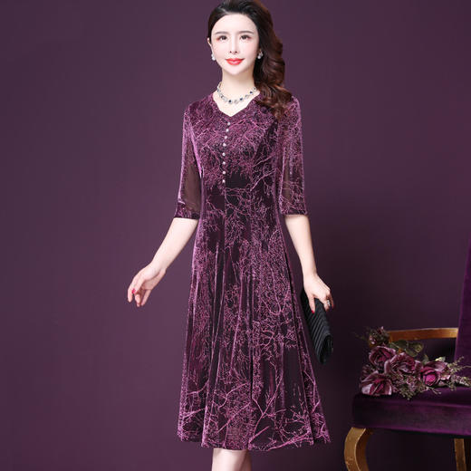 WXY-7162春季新款烫花阔太太洋气打底连衣裙 商品图0