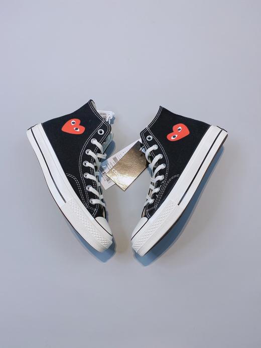 第三代川久保玲小爱心Chuck 70火爆来袭 CDG PLAY x Converse匡威1970s川久保玲小眼睛联名三星标帆布鞋  黑色型号:167804C 米白型号:167805C 商品图0
