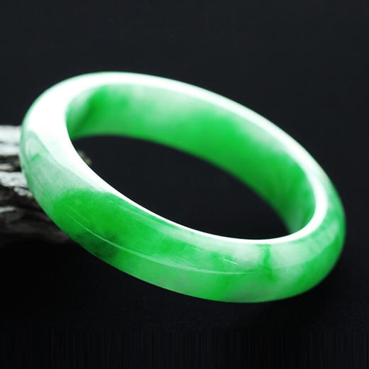 派瑞翡翠 翡翠手镯 糯种 阳绿 商品图0
