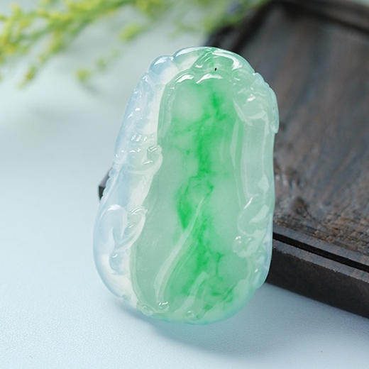 派瑞翡翠 翡翠挂件 佛手 冰糯种 阳绿 商品图1
