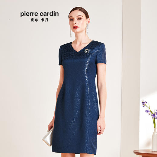 皮尔卡丹女季新款蓝色短袖V领连衣裙纯色包臀裙P0217DS27N0
 商品图0