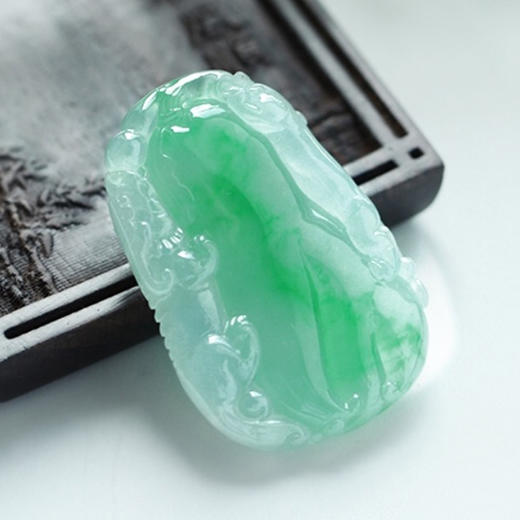 派瑞翡翠 翡翠挂件 佛手 冰糯种 阳绿 商品图0