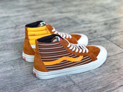 Vans不对称条纹拼接包头硫化板鞋 棕黄 蓝白推出全新 Style 138 ComfyCush LX Sk8半月形包胶头采用帆布和麂皮材质不对称 商品图2