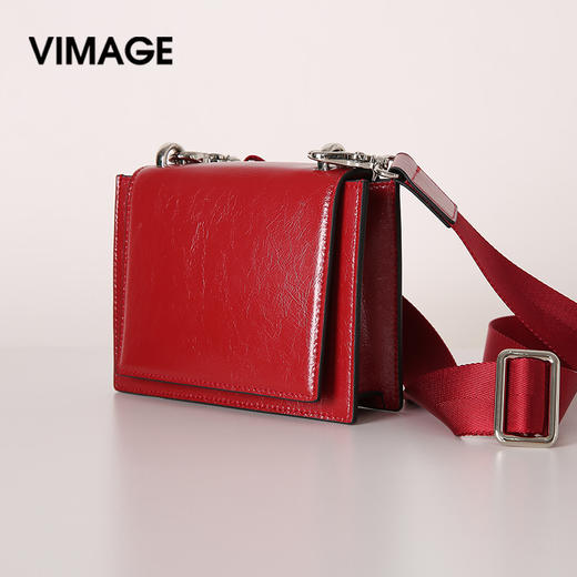 VIMAGE纬漫纪夏季新款方形小包休闲斜跨布带方包通勤百搭红色V1320901 商品图0