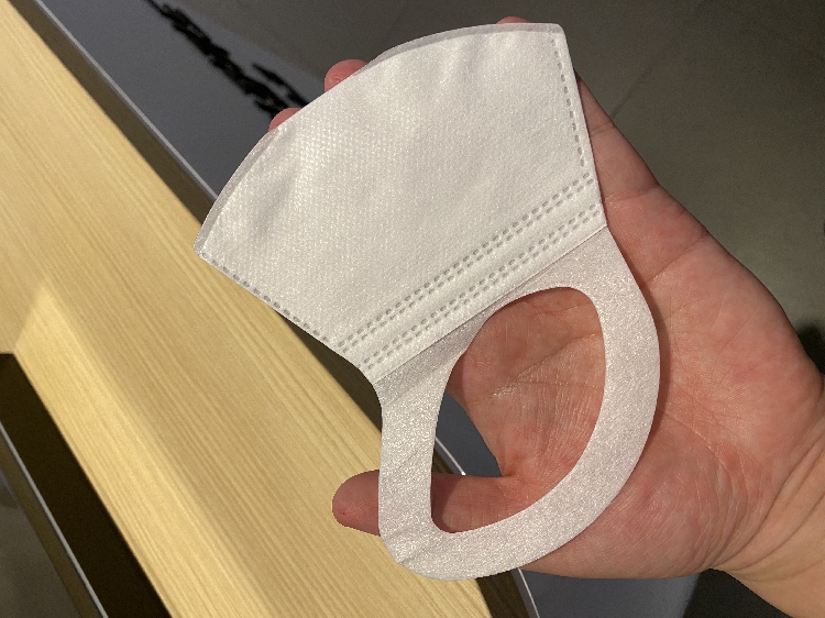 日本3d立体云呼吸儿童女性成人口罩轻盈不勒不织布防雾霾灰尘