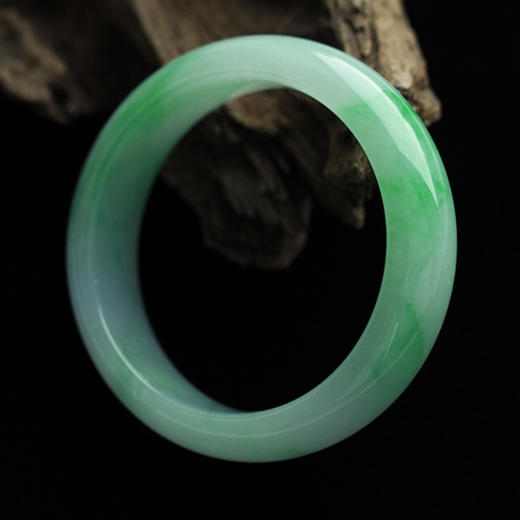 派瑞翡翠 翡翠手镯 冰糯种 阳绿 商品图1