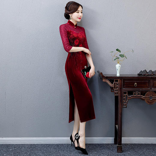 MWYG-9HW9491新款民国风高端镶钻中年金丝绒旗袍 商品图1