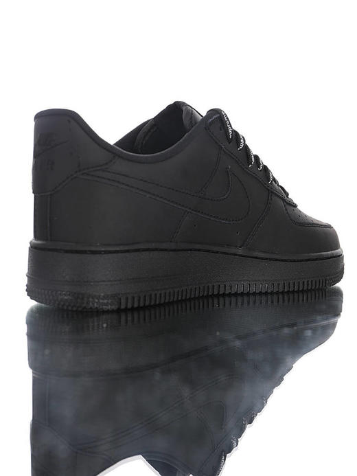 Supreme x Nike Air Force 1 Low耐克 志高联乘 硬质头层荔枝纹皮革鞋面 内置全掌AirSole气垫 空军一号 皮革黑红LOGO配色 商品图2