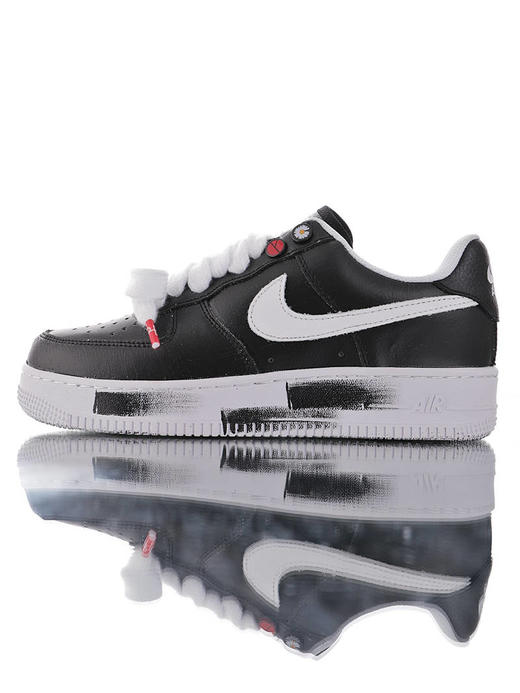 耐克 PEACEMINUSONE x Nike Air Force 1 Low 权志龙品牌联名 可做刮刮乐效果 涂层处理皮革鞋面 内置全掌airsole气垫 做旧黑红白 做旧黑白黄小雏菊 商品图2