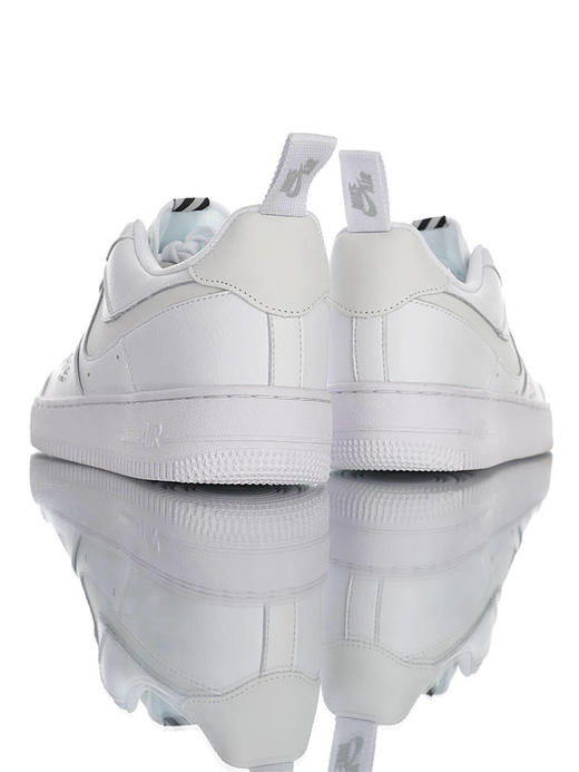 耐克 Nike Air Force 1 ´07 Low Premium 镂空钩子 荔枝纹牛移膜革 内置全掌air sole气垫 空军一号 皮革白黑3M钩配色 商品图3