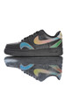 耐克Nike Air Force 1 ´07 LV8 创意3D立体效炫彩钩效果 采用超软移膜革鞋面材质 内置全掌air sole气垫 商品缩略图3