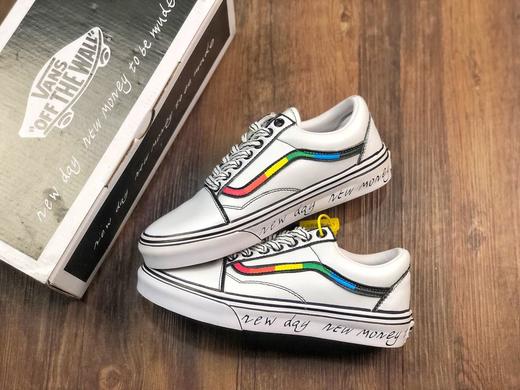 万斯 满满 二次元 漫画 风格设计师手绘Joshua Vides x VANS OLD SKOOL 商品图0