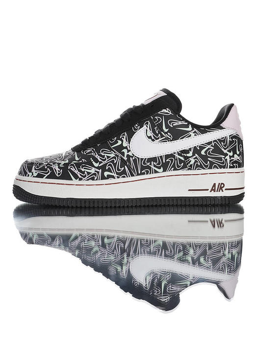 耐克Nike Air Force 1 Low '07 2020白色情人节限定 采用软质移膜革鞋面 内置全掌air sole气垫 空军一号运动板鞋 商品图0