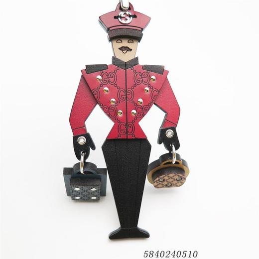 【二手95新】二手 gucci 古驰木质红色小人造型挂件5840240510