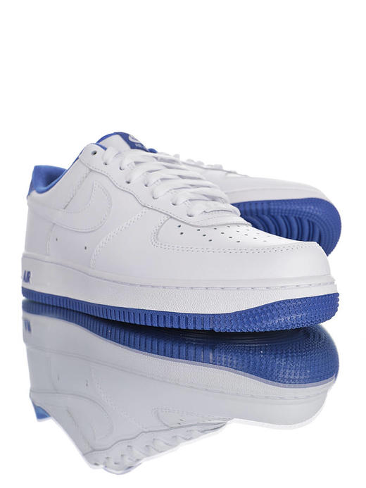 耐克Nike Air Force 1 '07 Lv8 官方新色 原模具开发打造 用硬质头层荔枝纹皮革鞋面 内置全掌air sole气垫 空军一号低帮运动板鞋 商品图5