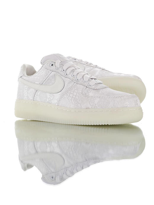 耐克CLOT x Nike Air Force 1 Premium FW19季凝结集团联乘 内嵌Zoom气垫大底 空军一号经典低帮百搭休闲运动板鞋 皇家蓝丝绸 商品图3
