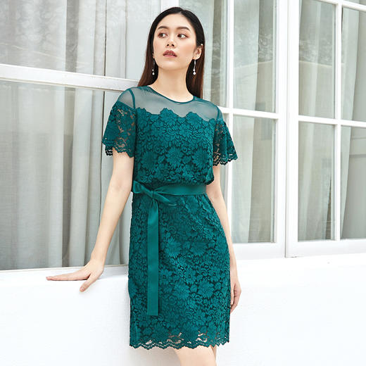 EITIE爱特爱女装夏季无袖绑带修身显瘦薄纱蕾丝钩花连衣裙5707467 商品图2