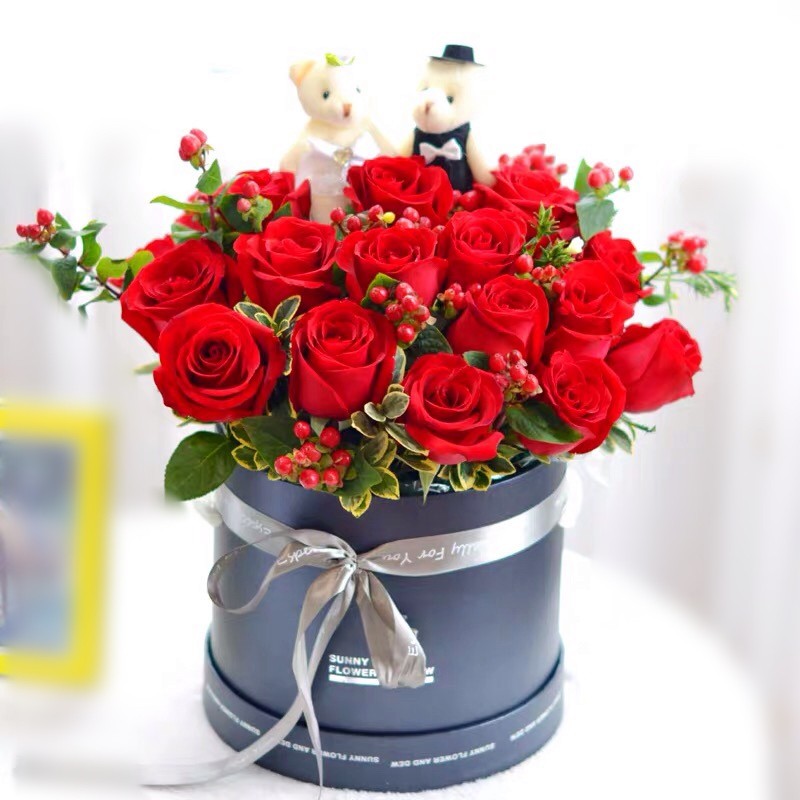 【相伴一生】21朵红玫瑰抱抱桶