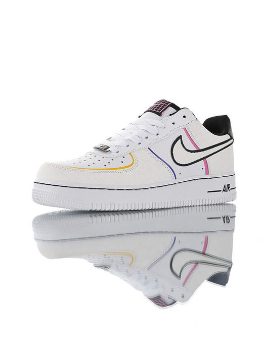 耐克Nike Air Force 1 07 LV8 亡灵节专属 原模具开发打造 特殊印花反光革纹理鞋面 内置全掌air sole气垫 空军一号运动板鞋 白黑粉紫黄边3M骷髅 商品图0