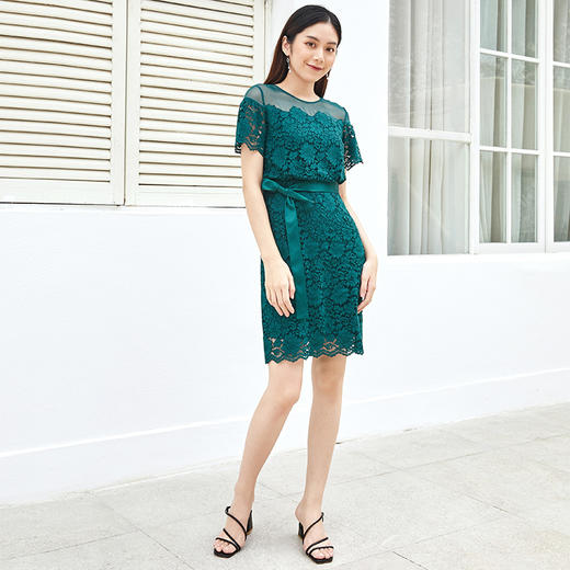 EITIE爱特爱女装夏季无袖绑带修身显瘦薄纱蕾丝钩花连衣裙5707467 商品图1
