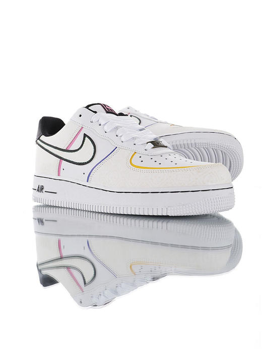 耐克Nike Air Force 1 07 LV8 亡灵节专属 原模具开发打造 特殊印花反光革纹理鞋面 内置全掌air sole气垫 空军一号运动板鞋 白黑粉紫黄边3M骷髅 商品图1