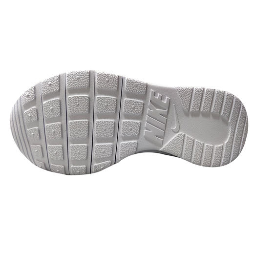 耐克-鞋袜类（冬）C9大童运动鞋黑/金属银 商品图3