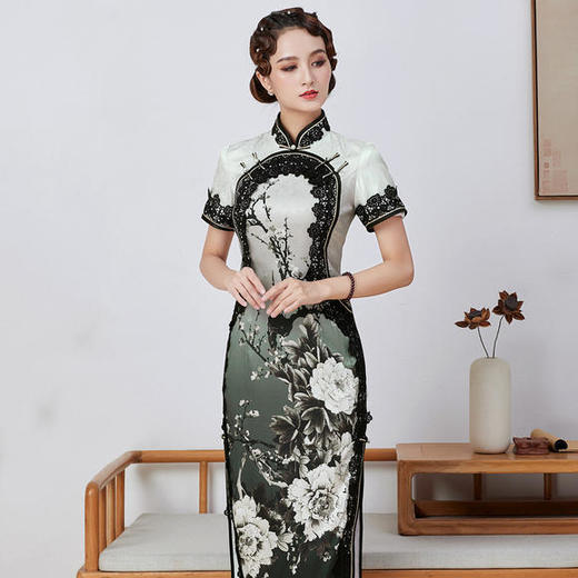 端庄优雅真丝中长款蕾丝改良宴会礼服旗袍qc1697815