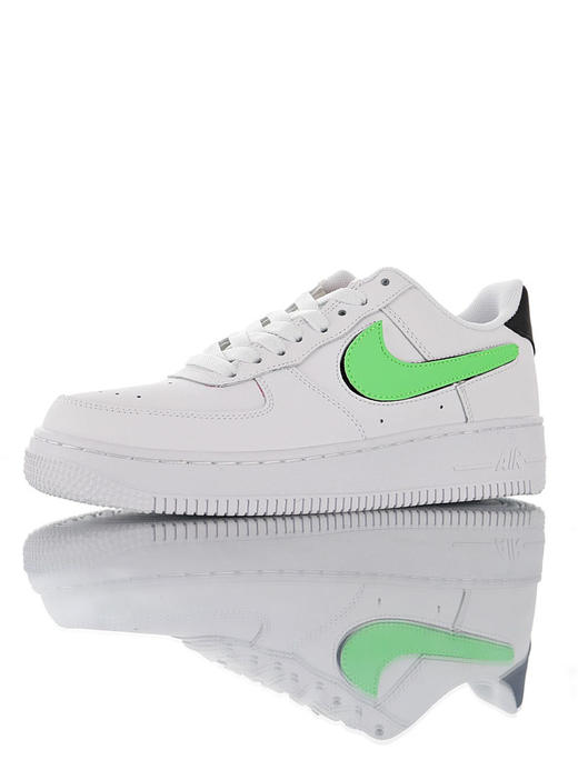耐克Nike Air Force 1 3 GS 正确无色差皮革材质 采用硬质头层牛皮革 内置全掌air sole气垫 耐克空军一号经典百搭休闲运动板鞋 白黑荧光绿换钩魔术贴配色 商品图0
