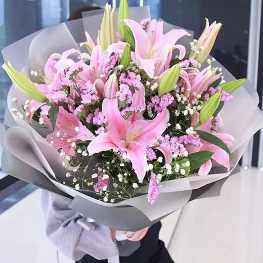 时尚花束031款18朵香水粉百合