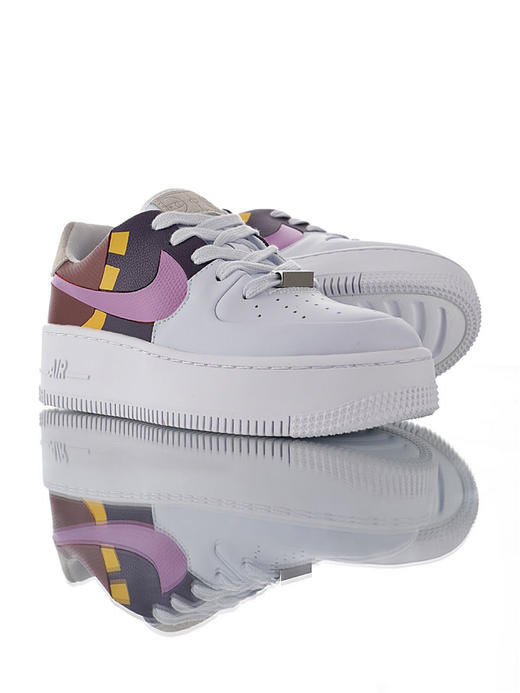 耐克Nike WMNS Air Force 1 Sage Low LX厚底松糕改版空军一号女神板鞋 皮革拼接灰深紫酒红粉 拼接米白浅兰深蓝月 商品图1