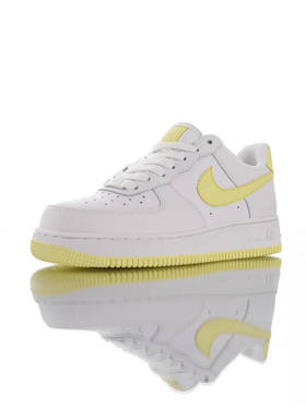 耐克Nike Wmns Air Force 1 '07 原模具开发打造 采用移膜荔枝纹皮革 内置全掌air sole气垫 空军一号低帮经典百搭休闲运动板鞋 皮革白鹅蛋浅灰