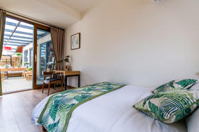 一个院子小院房双早优惠价