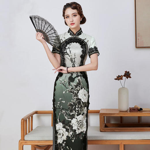 端庄优雅真丝中长款蕾丝改良宴会礼服旗袍qc1697815