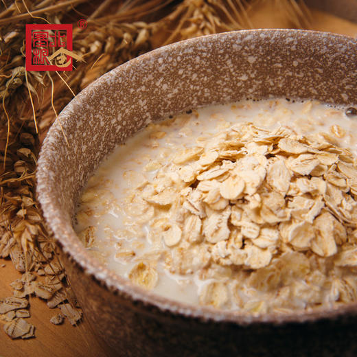 塞北粮仓燕麦片组合早餐即食冲饮330g*4桶组合装牛奶搭档代餐谷物 商品图4