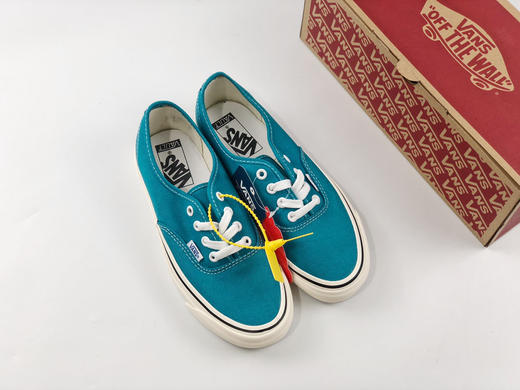 硫化工艺高端支线量产，范斯万斯Vans Authentic 44 DX安娜海姆5孔埃拉低帮系带复古帆布休闲运动板鞋“帆布芥末绿” 工艺：硫化1:1（重量1:1、真标、原钢印、材质标、鞋型标、合格证） 商品图1
