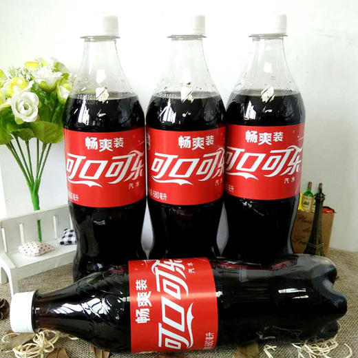 可口可乐 饮料整箱680ml*12/瓶 商品图2