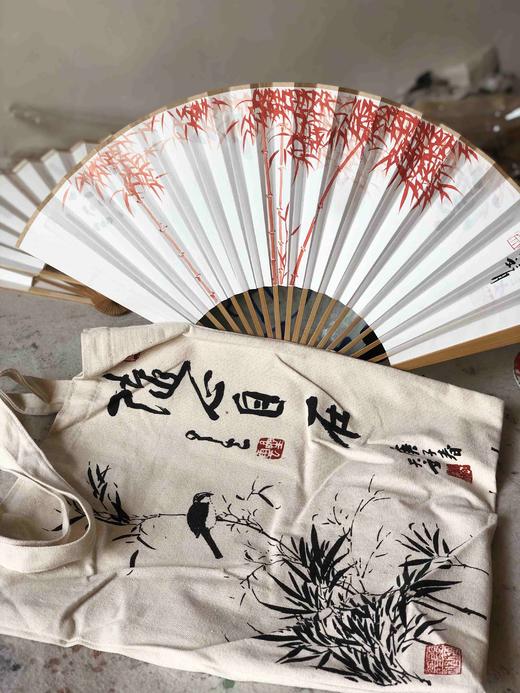 朱竹画扇（曹天文先生画，朱竹、9寸、成扇） 商品图4