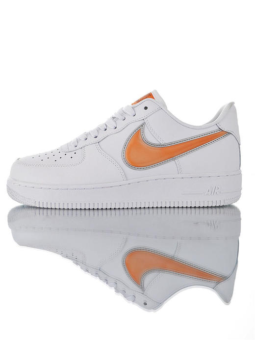 耐克Nike Air Force 1 07 LV8 3 "Oversize Swoosh April" 内置全掌air sole气垫 空军优质牛皮运动板鞋 白皮橙橘放大钩 商品图1