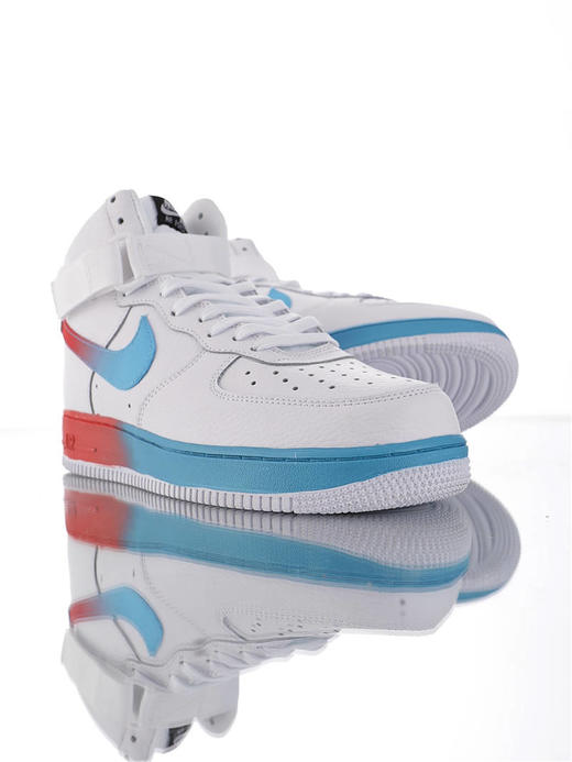 耐克Nike Air Force 1 High 原模具开发打造 硬质荔枝纹移膜革材质 内置全掌air sole气垫 空军一号经典高帮皮革皮休闲运动板鞋 皮革白渐变天蓝红 商品图1