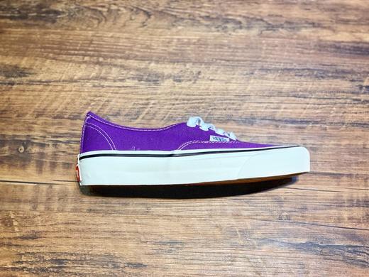 Vans Authentic 安纳海姆系列 夏日小清新帆布硫化板鞋  尺码：35  36 36.5 37 38 38.5 39 40 40.5 41 42 42.5 43 44 商品图6