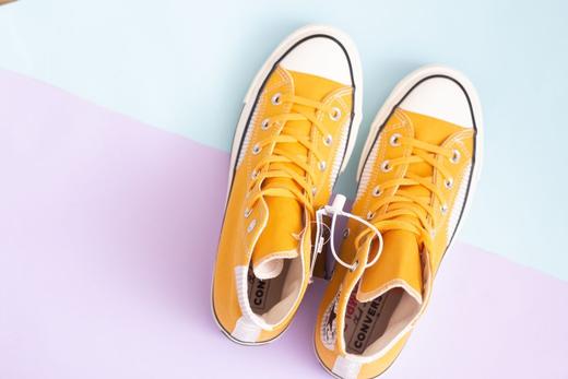 姜涩琪 x Converse 70S LOOKBOOK ！！落叶黄、樱花粉、午夜蓝、象牙白 鞋码：35-44 粉色无男鞋 商品图7