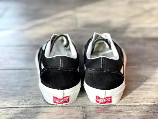 VANS VAULT OG OLD SKOOL LX经典 高端支线版本，进口麂皮 ，及夹布围条版本，原楦，蓝盒高端版本，原工艺：硫化1:1码数35-44(含半码）官方货号VN0A36C8N8K 商品图1