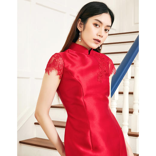 EITIE爱特爱品牌女装秋季优雅立领日常婚宴绣花红色礼服女5877523 商品图3