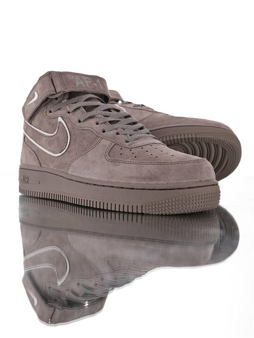 耐克Nike Air Force 1 '07 Mid 原模具开发打造 台产进口高丝翻毛皮质 内置全掌air sole气垫 空军一号运动板鞋 麂皮浅灰灰果冻底天使3M 商品图7