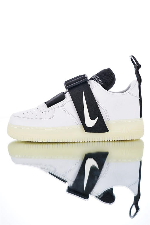 耐克Nike Air Force 1 Utility “White Black”磁力机能夜光底解构美学  空军一号机能低帮绷带设计潮流休闲运动板鞋 白黑绷带浅灰淡兰荧光绿灰杏仁白生胶 商品图4