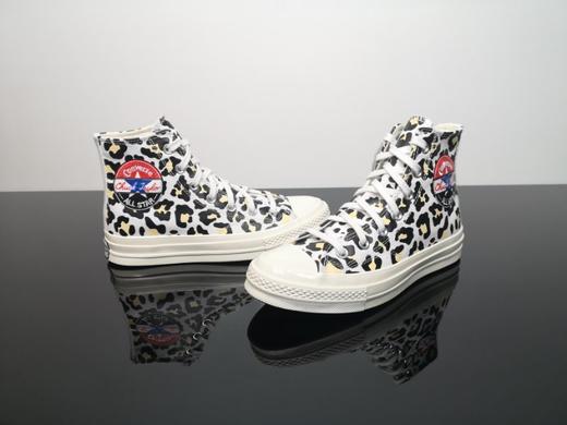 高清洁硫化工艺#正确原装数据开发铝楦#Converse/匡威1970s 黑标豹 白豹纹 拼接高帮帆布鞋女板鞋166749C 尺码：35-39.5 商品图4