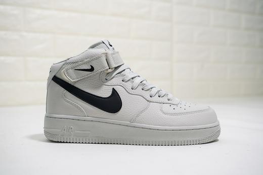耐克Nike Air Force 1 Mid '07“Flax” 空军一号经典百搭休闲运动板鞋 白皮深蓝漆皮勾全白麦黄白红 商品图5
