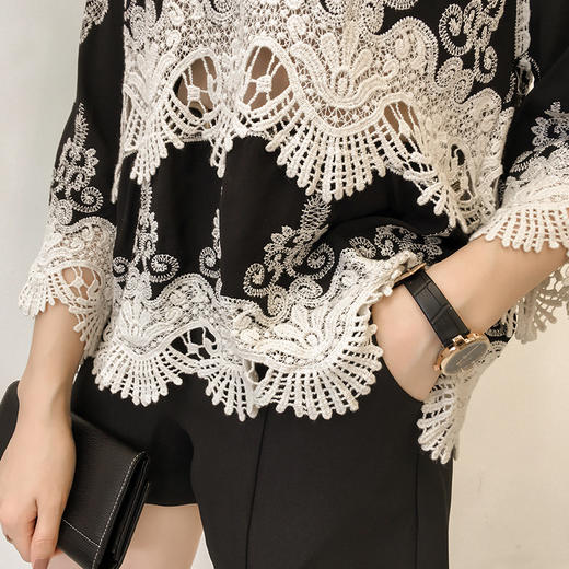 YEM-582109新款时尚民族风刺绣镂空七分袖宽松蕾丝衫WY 商品图1