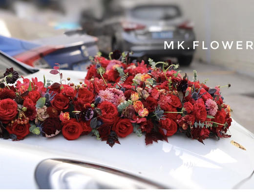 传统中国红大气v型花车 商品图2